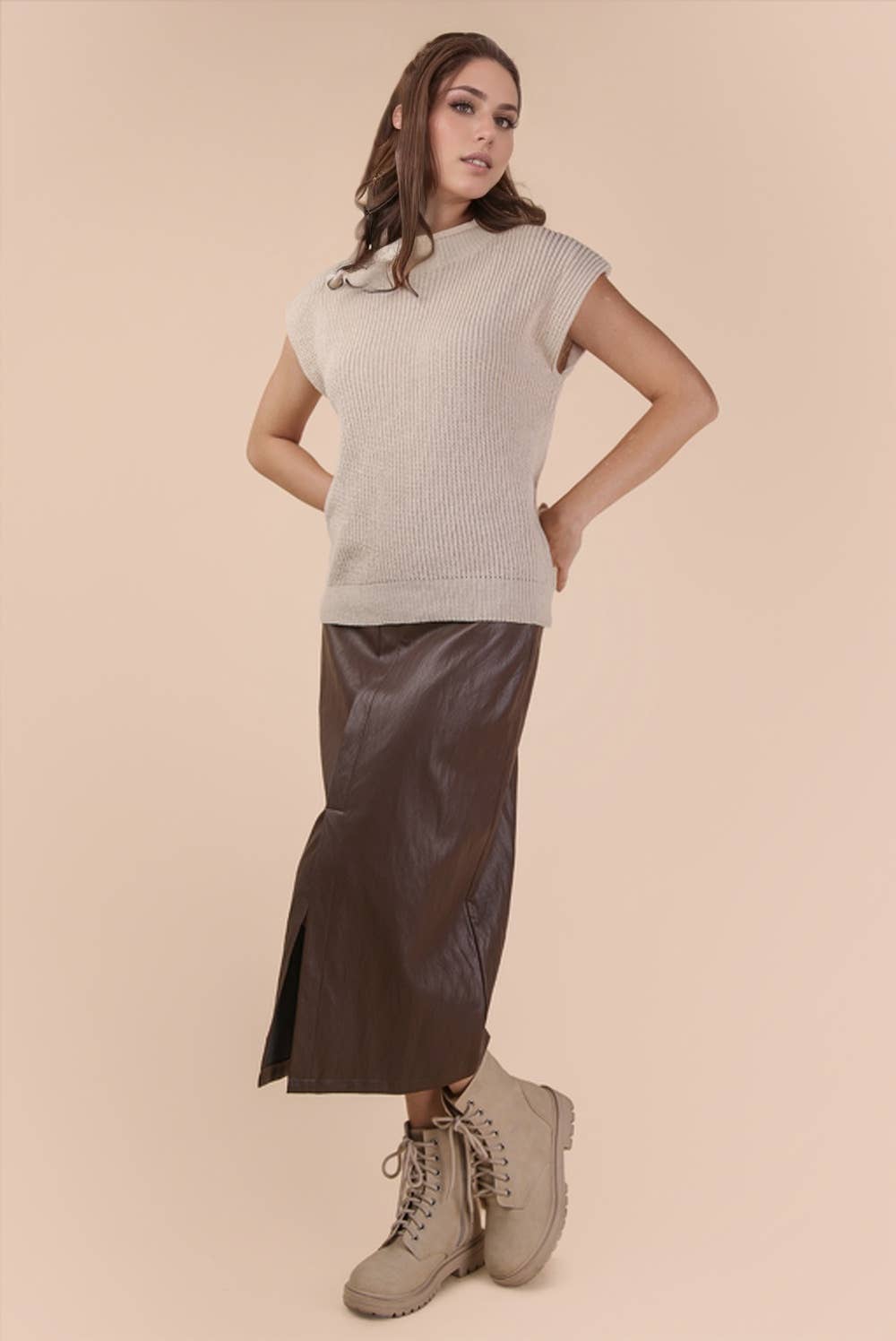 Oversized Soft Knit Sweater Vest - Ecru